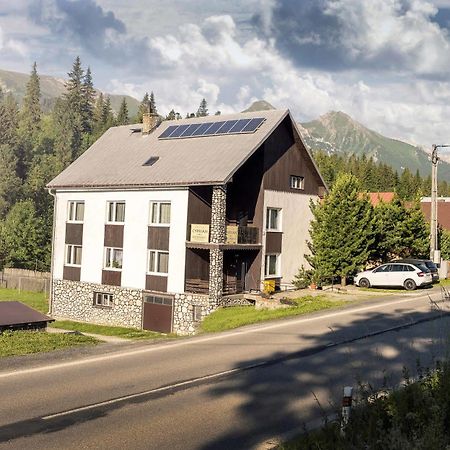 Guesthouse Cyprian Zdiar Ngoại thất bức ảnh