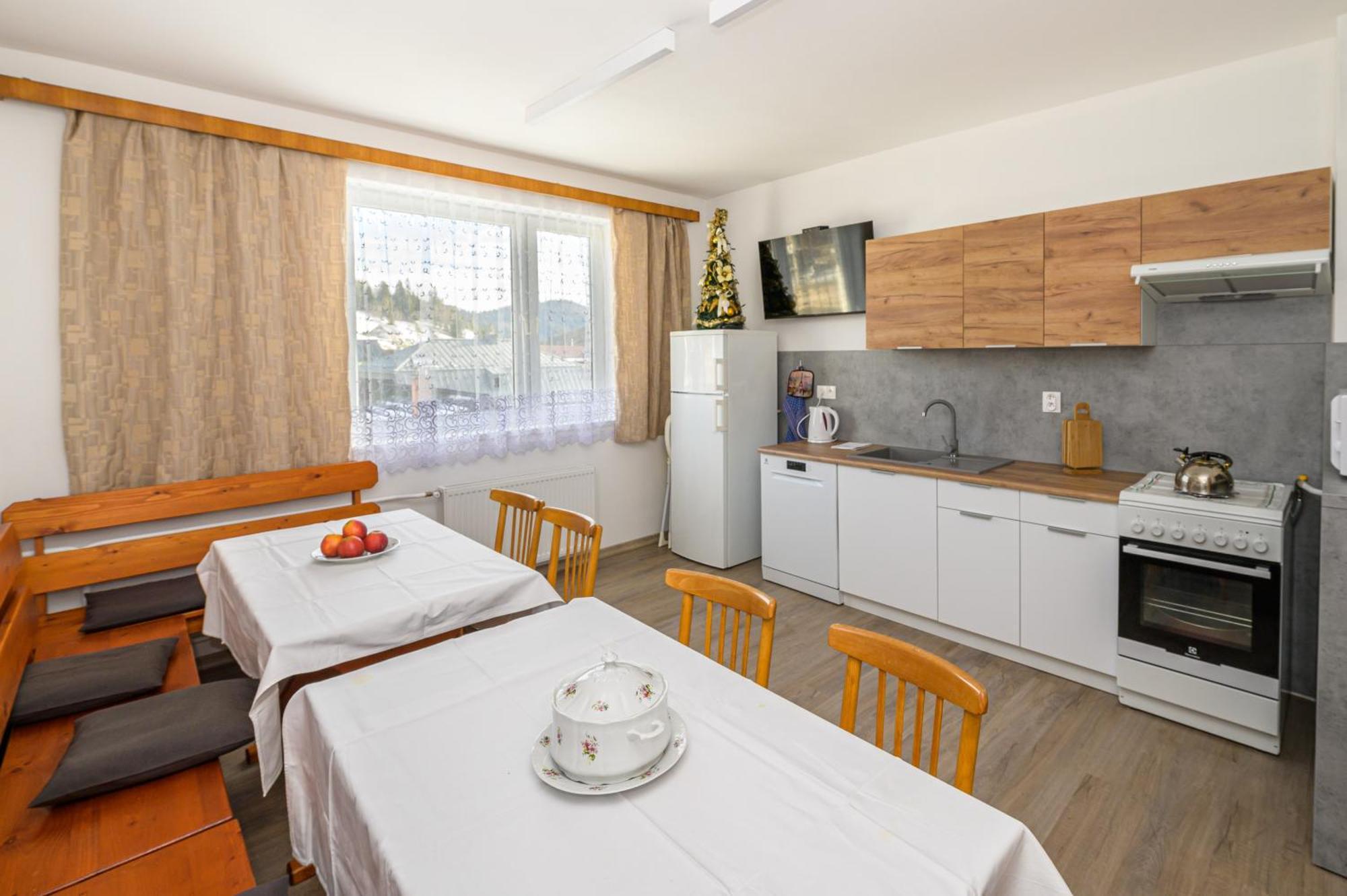 Guesthouse Cyprian Zdiar Ngoại thất bức ảnh