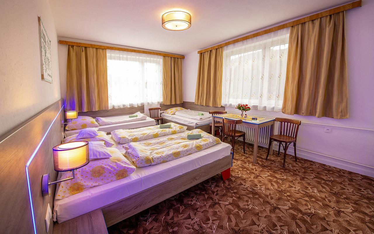 Guesthouse Cyprian Zdiar Ngoại thất bức ảnh